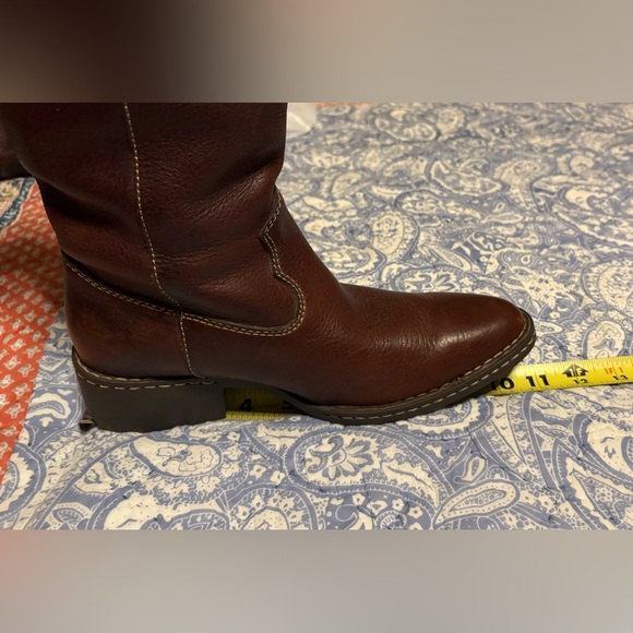 Born Cowboy Boots. Womens. Size 7. Great shape! $80 - Picture 9 of 9
